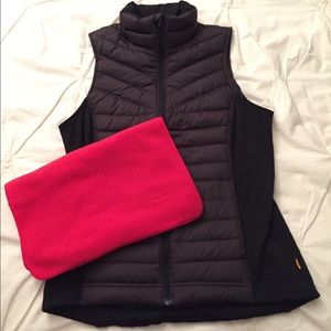 *48-HR SALE* EUC Lucy black down vest + free scarf